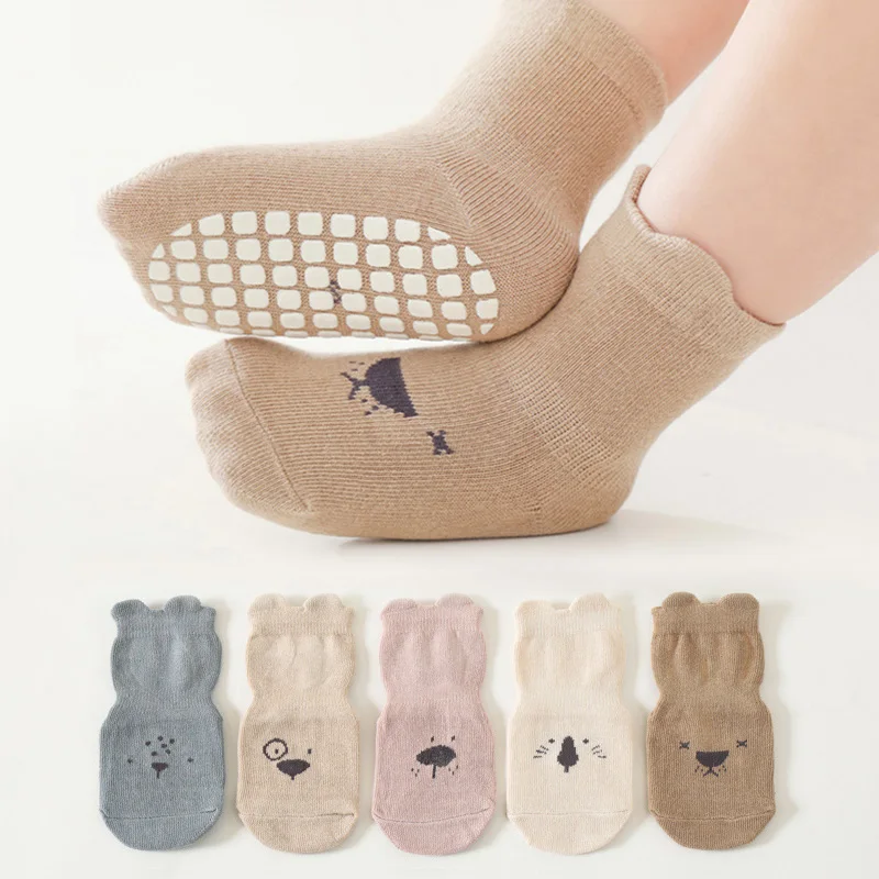 Calcetines con estampado de animales adorables