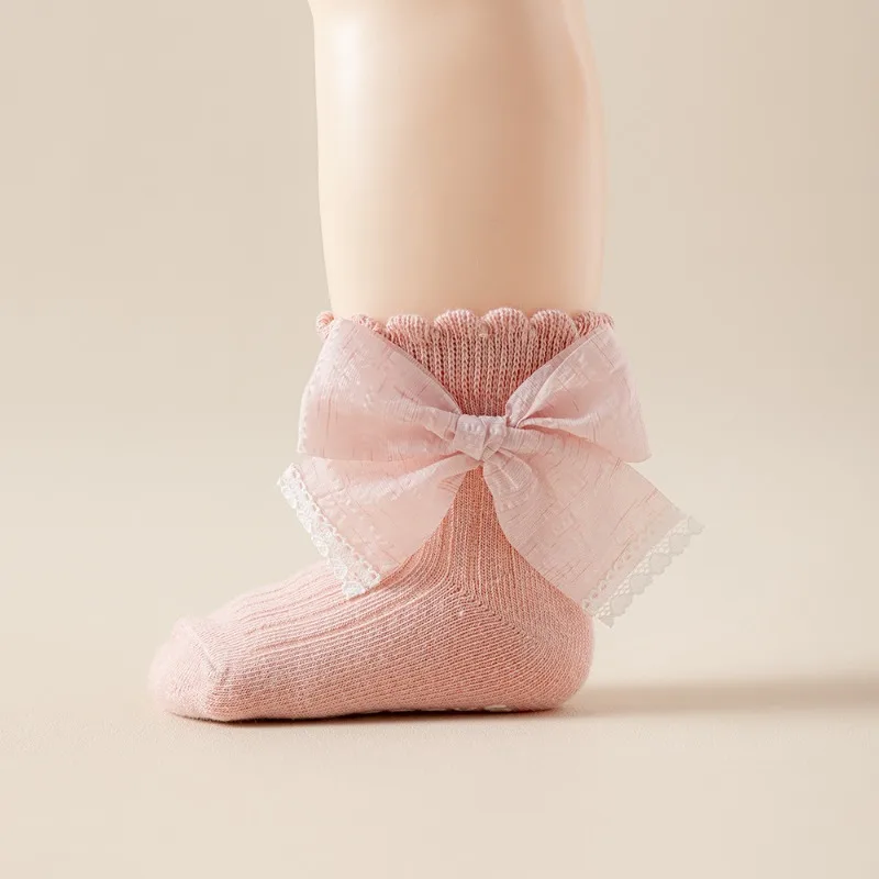 Calcetines antideslizantes con lazo para niño – Suave y cómodo - imagen 4