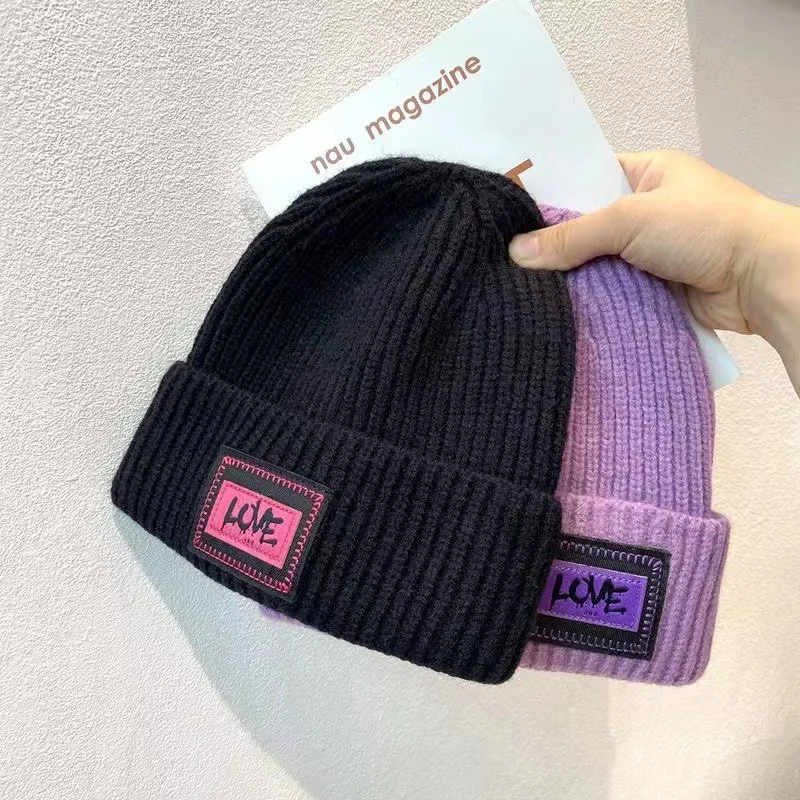 Gorro de invierno para bebé, gorro tejido con letras de amor a la moda, gorros para niños y niñas, accesorios más cálidos para exteriores, estilo coreano de 2 a 6 años - imagen 2