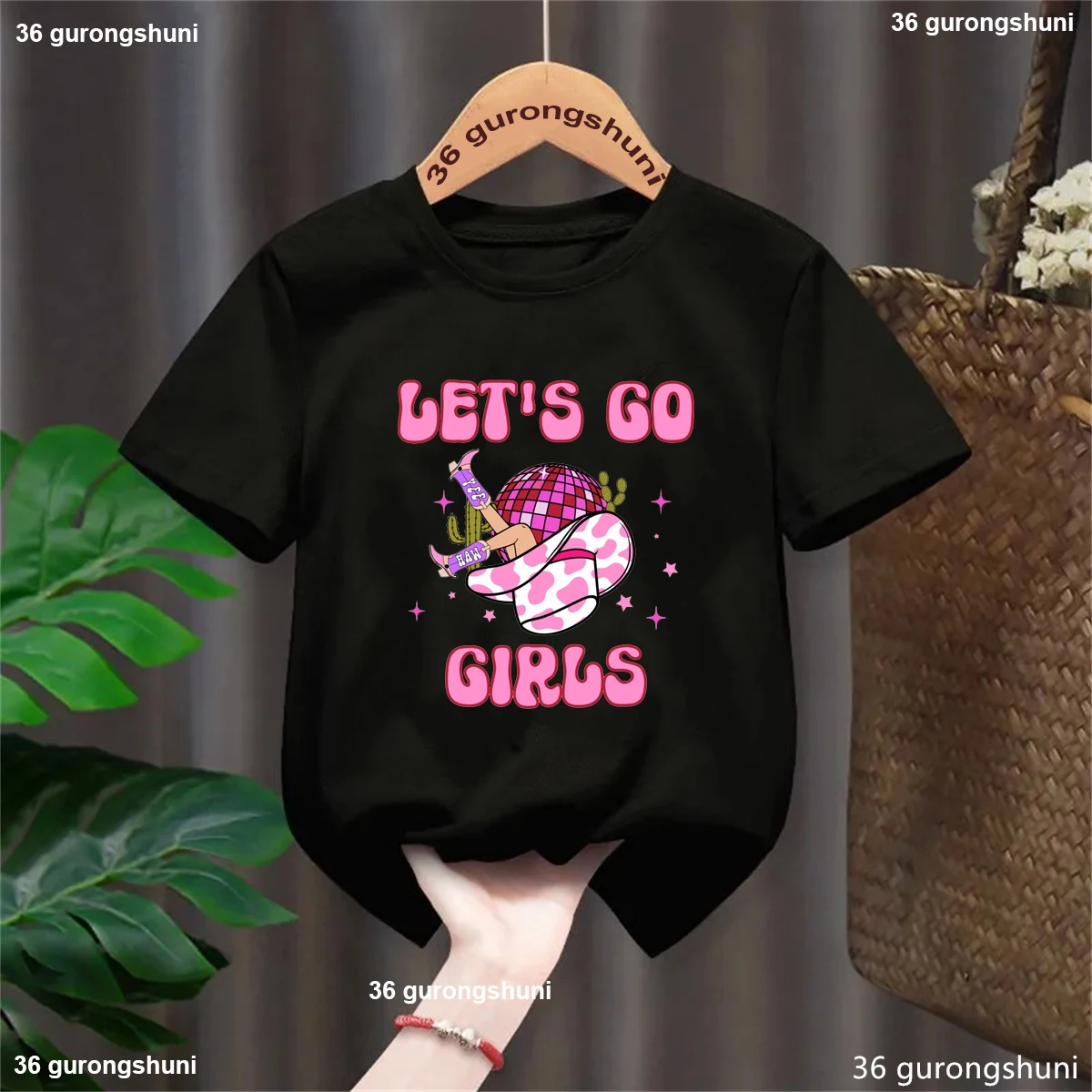 Let'S Go Girls Camiseta estampado cactus y sombrero de fresa