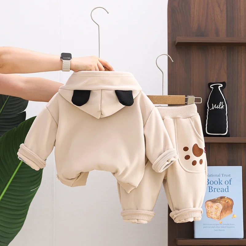 Conjunto de invierno para bebé: sudadera gruesa y pantalón cálido - imagen 3