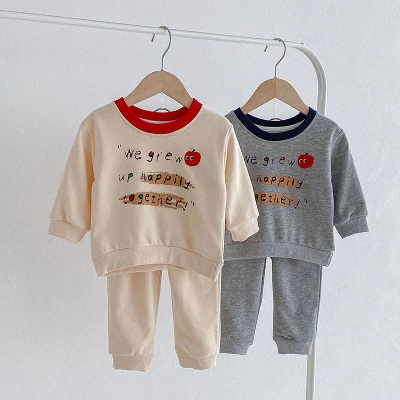 Milangel-Conjunto de ropa deportiva para niños y niñas, Sudadera con capucha y pantalones informales con estampado de manzana y letras, 2 piezas, Otoño, novedad de 2024 - imagen 4