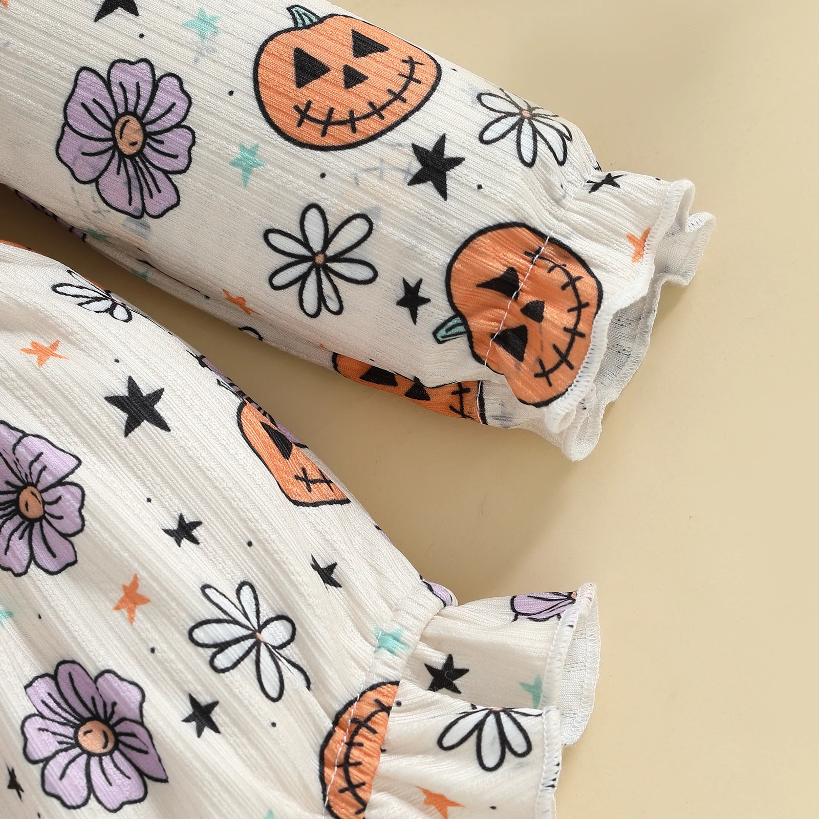 VISgogo Ropa de Halloween para niña con estampado floral de calabaza, manga larga, cuello redondo, mameluco con volantes y calcetines y diadema - imagen 5
