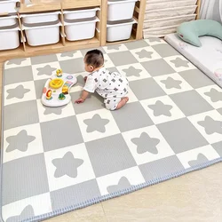 Alfombra educativa de juego para bebés – En habitación infantil