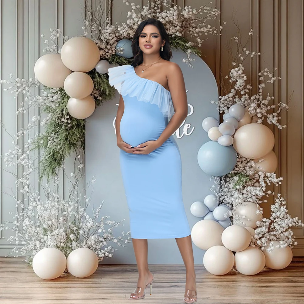 Vestido premamá verano con volantes y escote asimétrico - imagen 4