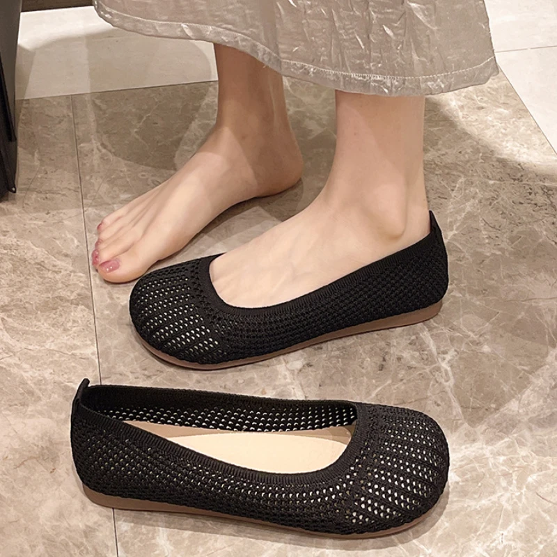2025 zapatos planos de malla transpirable para mujer, zapatos de primavera y verano, suela suave, Color sólido, punta cuadrada, mocasines para caminar a diario para mujer