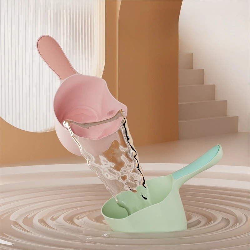 Cuchara de baño de plástico suave para bebé, taza contra salpicaduras para champú, juego de agua, bordes redondeados suaves para accesorios de baño de seguridad para niños pequeños - imagen 3
