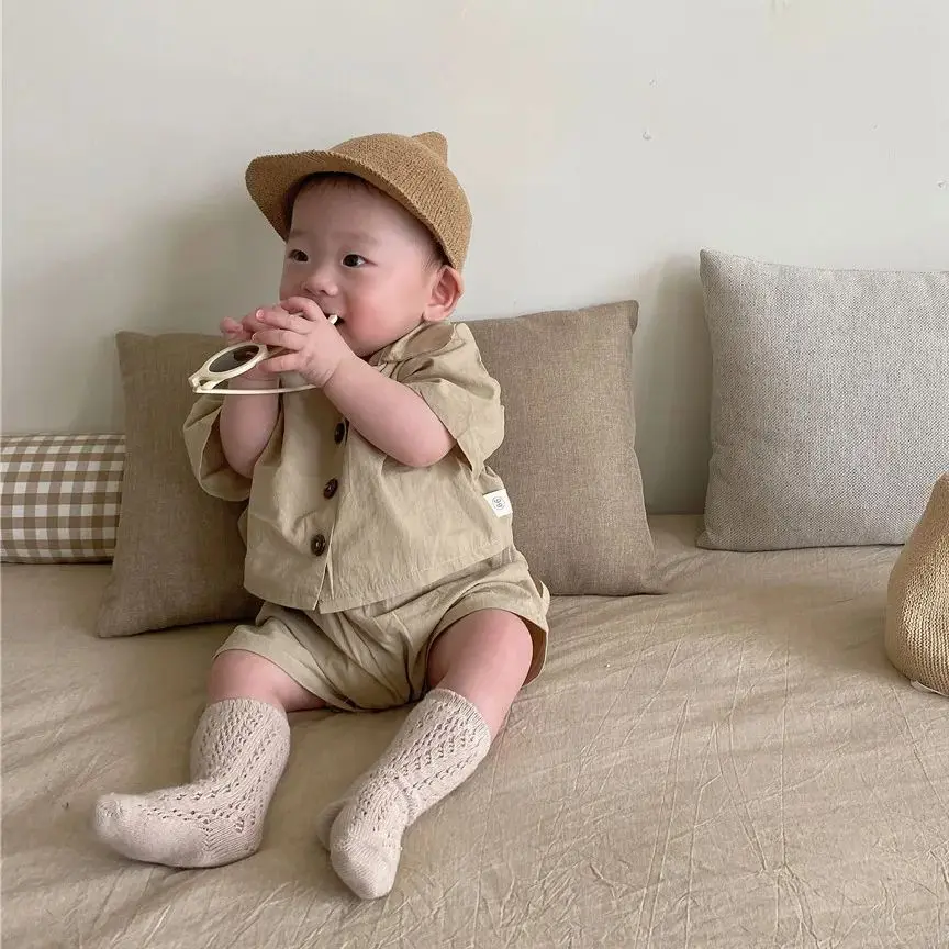 Conjunto de 2 piezas para bebé, camiseta sólida activa, trajes cortos de estilo coreano, ropa para bebé de 0 a 2 años