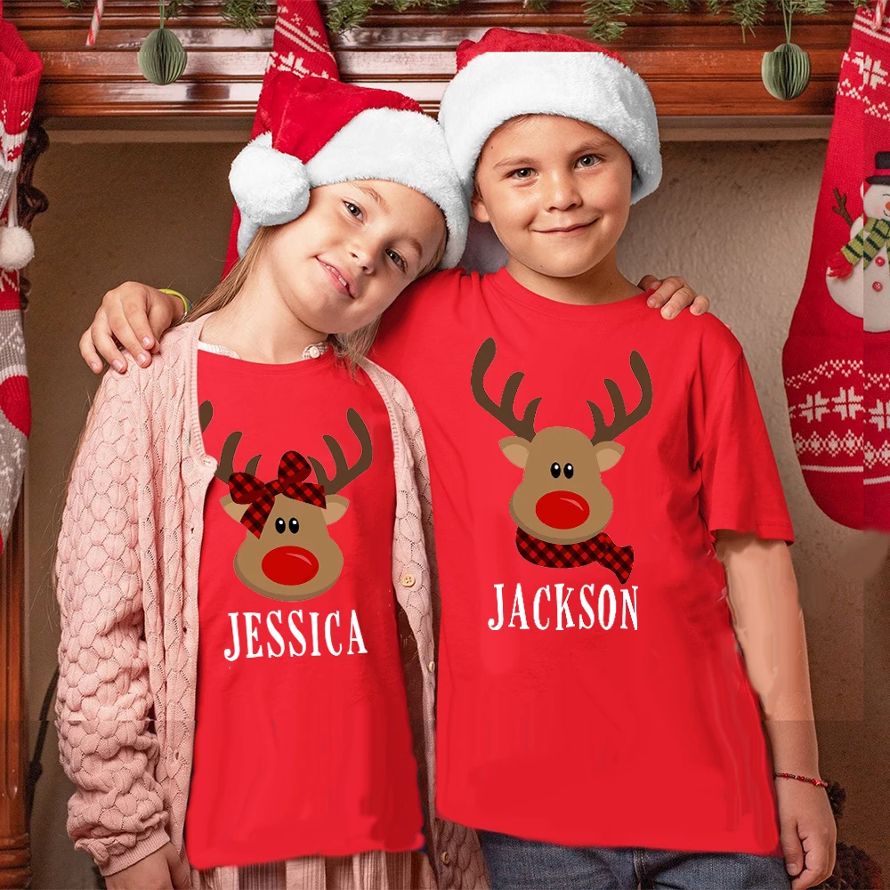Camisa roja de Navidad personalizada para chico, ropa de manga corta con nombre de ciervo para niño, camiseta para hermanos, traje de Navidad a juego, camisetas para niños