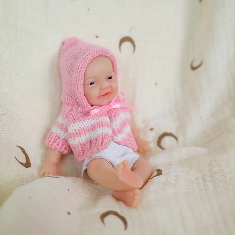 NPK Charlie Muñeca Bebé Reborn de Silicona Platino Suave y Flexible - imagen 4