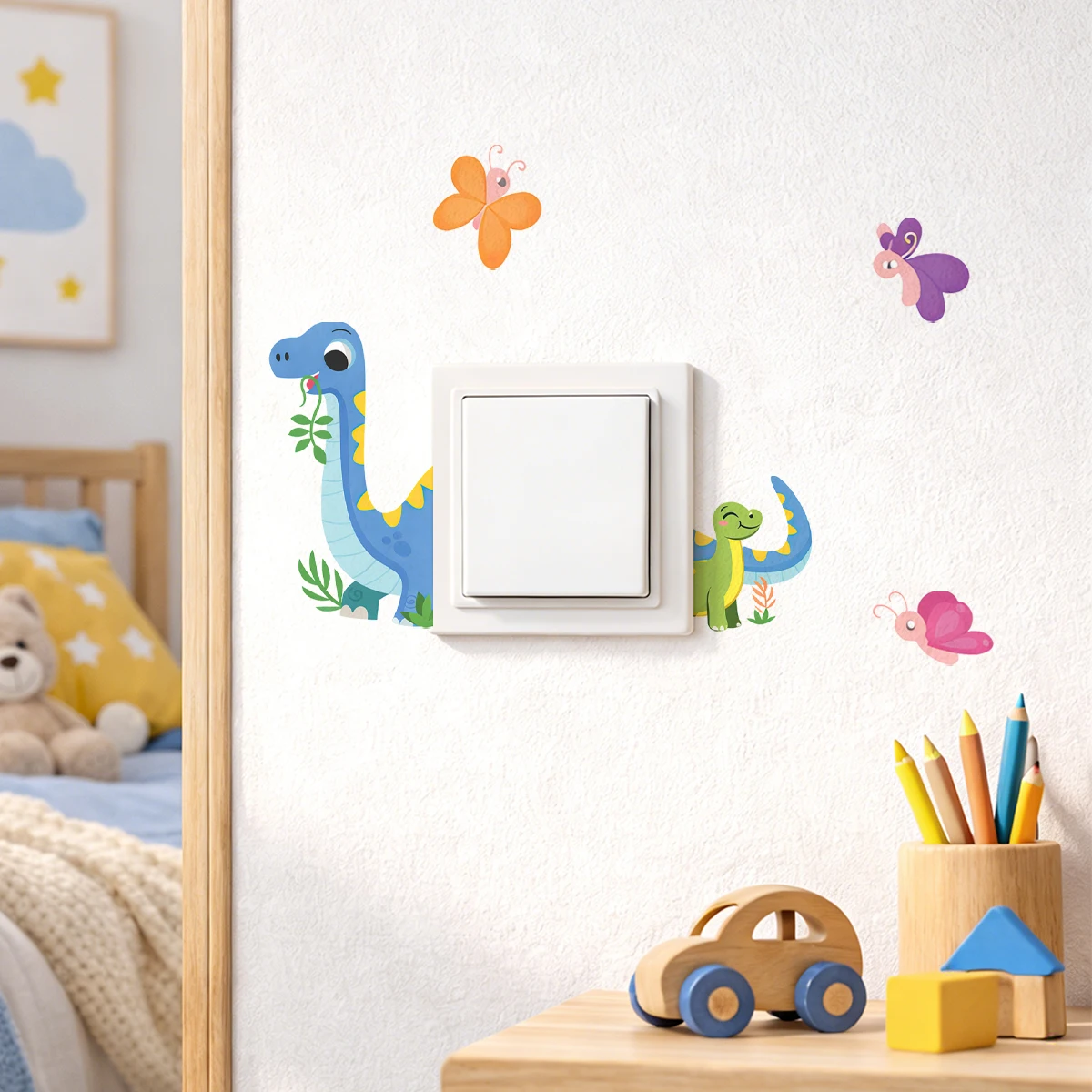 Adhesivos para interruptores de luz con dinosaurios y mariposas - imagen 2