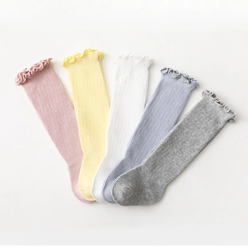 Primavera novedad de verano volantes suelto Color sólido suave hasta la rodilla calcetines largos bebé algodón princesa ropa para recién nacidos medias - imagen 3