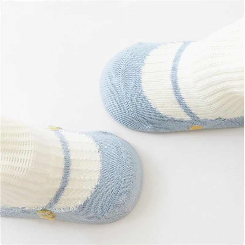 Calcetines antideslizantes bebé con suela suave - imagen 4