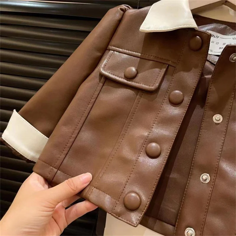 Chaqueta de cuero para niñas con solapa y estilo informal otoño - imagen 3