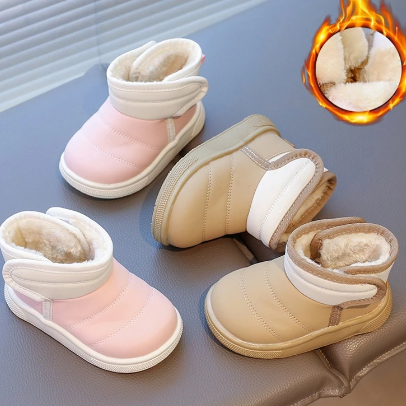 Interiorforrado de algodón suave de la bota infantil