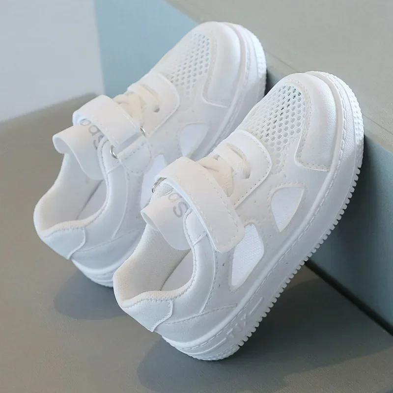 Zapatillas deportivas transpirables para niño con suela flexible
