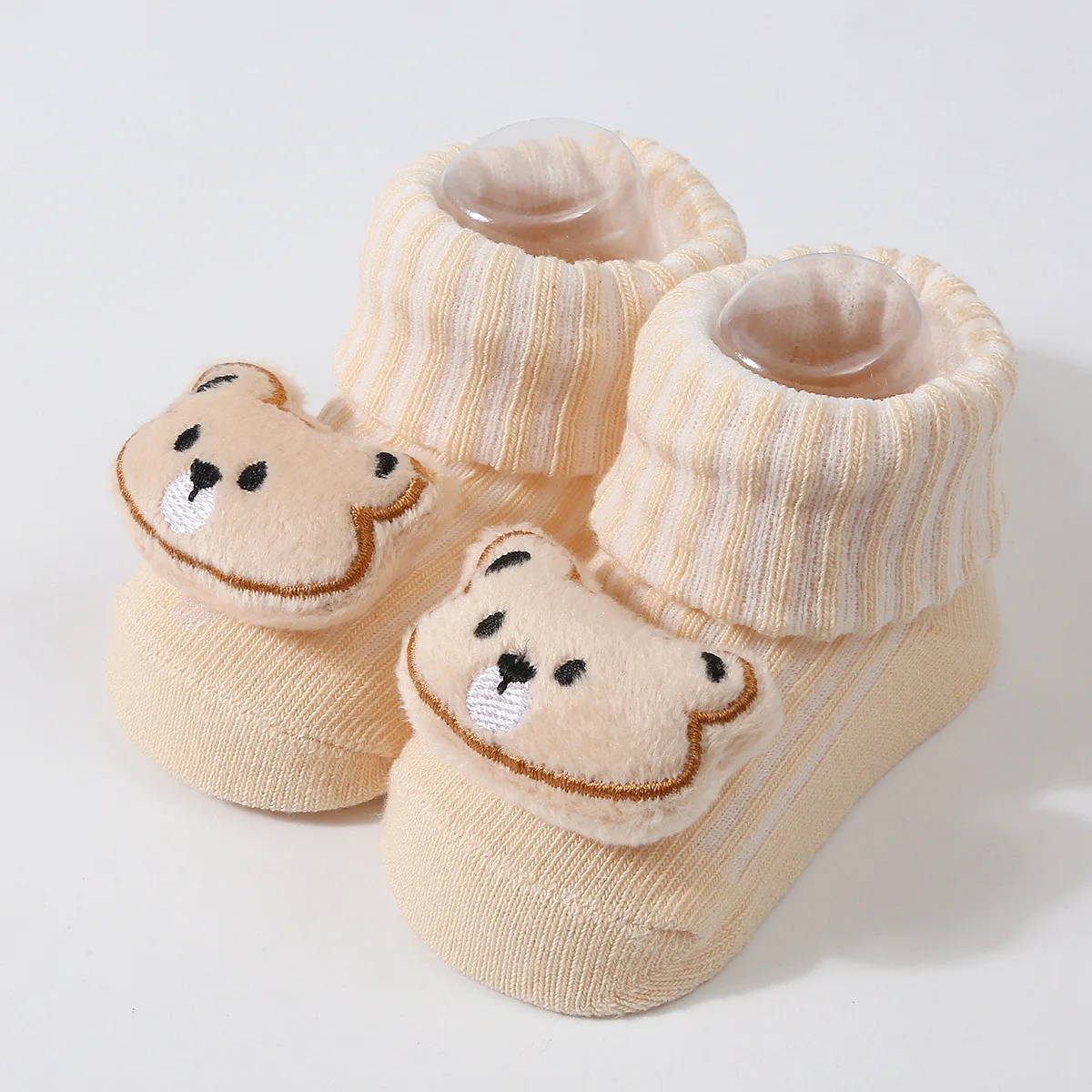 Khaki bear