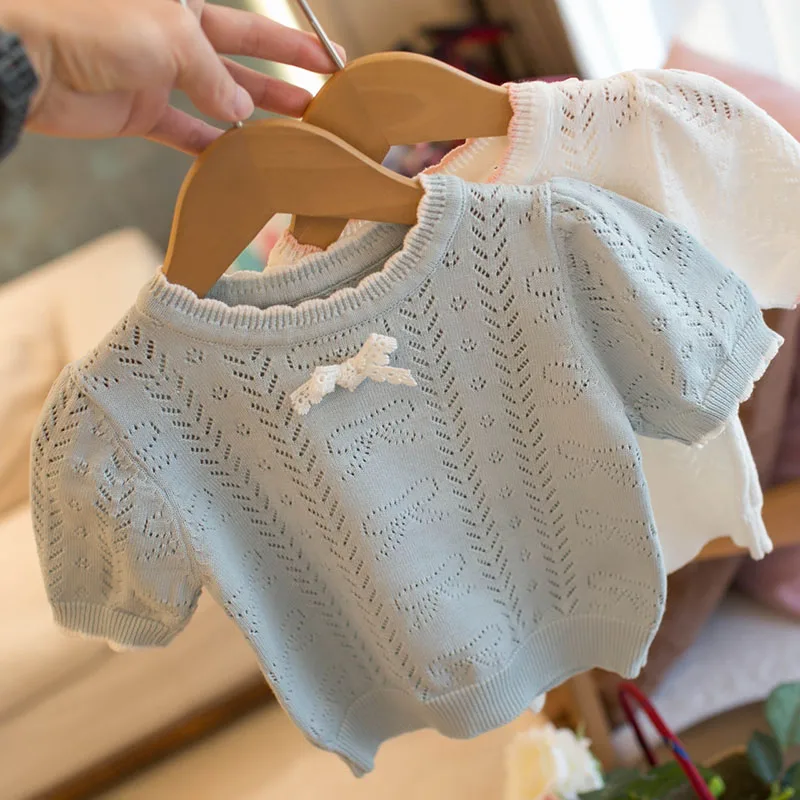 MILANCEL nuevo verano niños tejidos de manga corta 1-5T lindo franjas de diferente Color arco niñas ahueca hacia fuera la camiseta niños dulce prendas de vestir Tops