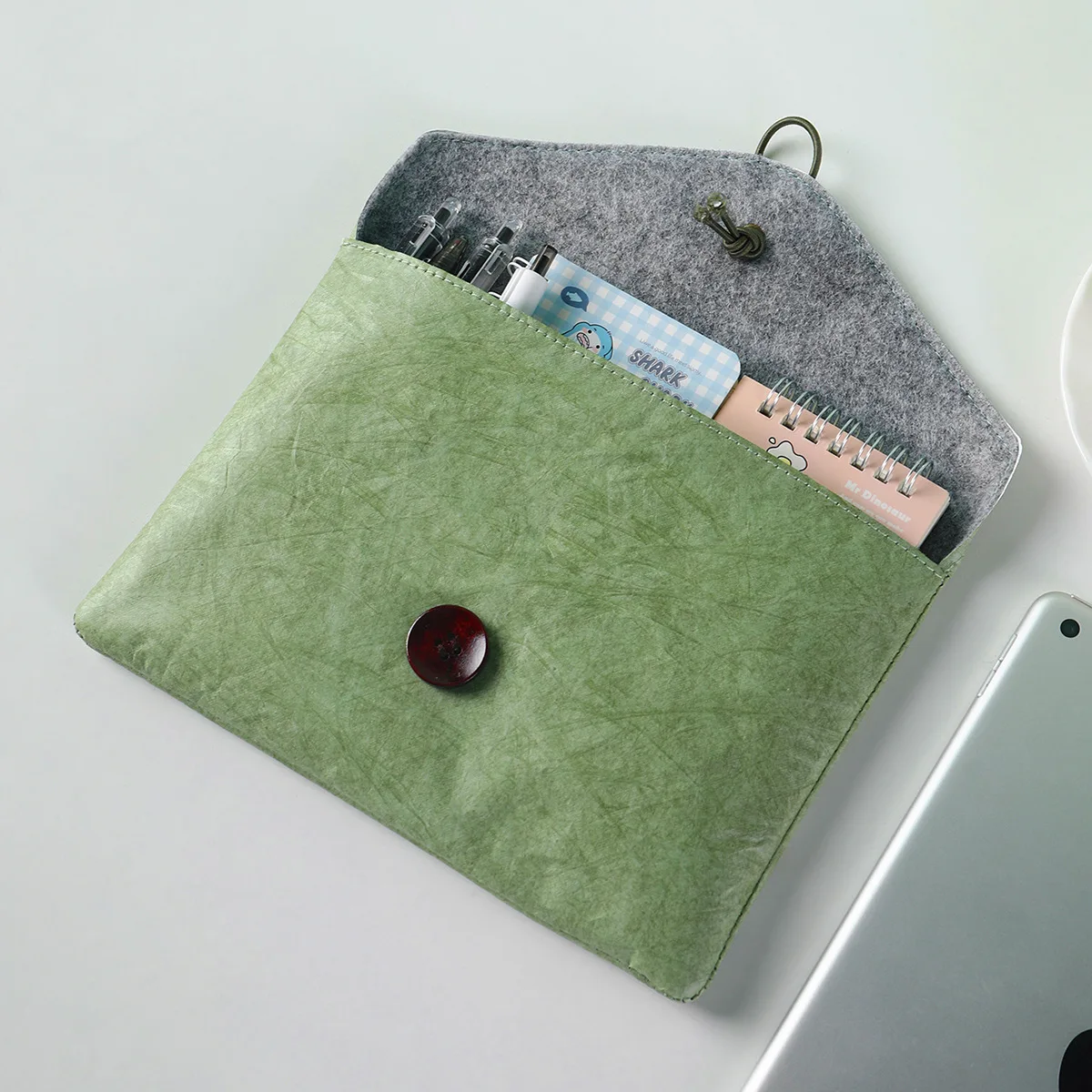 Bolsa impermeable para iPad infantil ultraligera, práctica y resistente - imagen 4