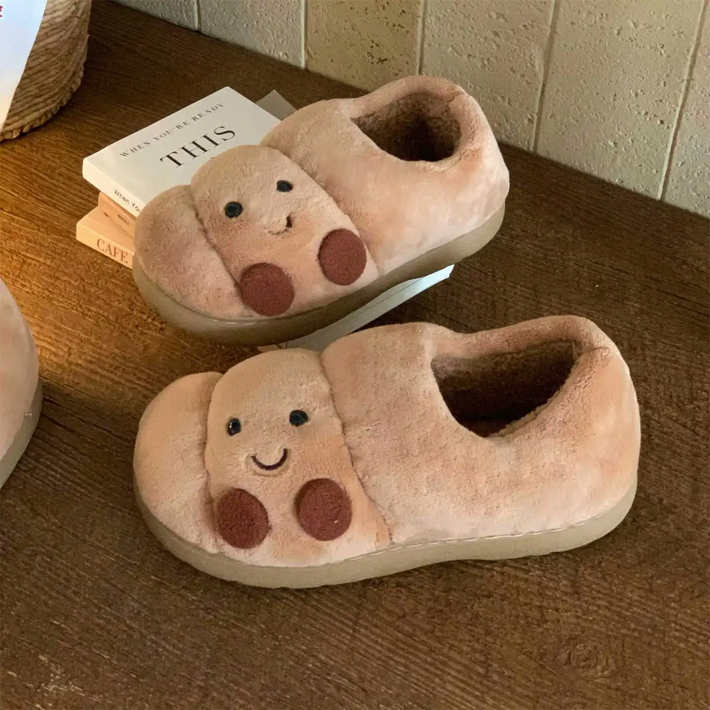 Zapatillas de invierno antideslizantes en algodón marrón para niño - imagen 3