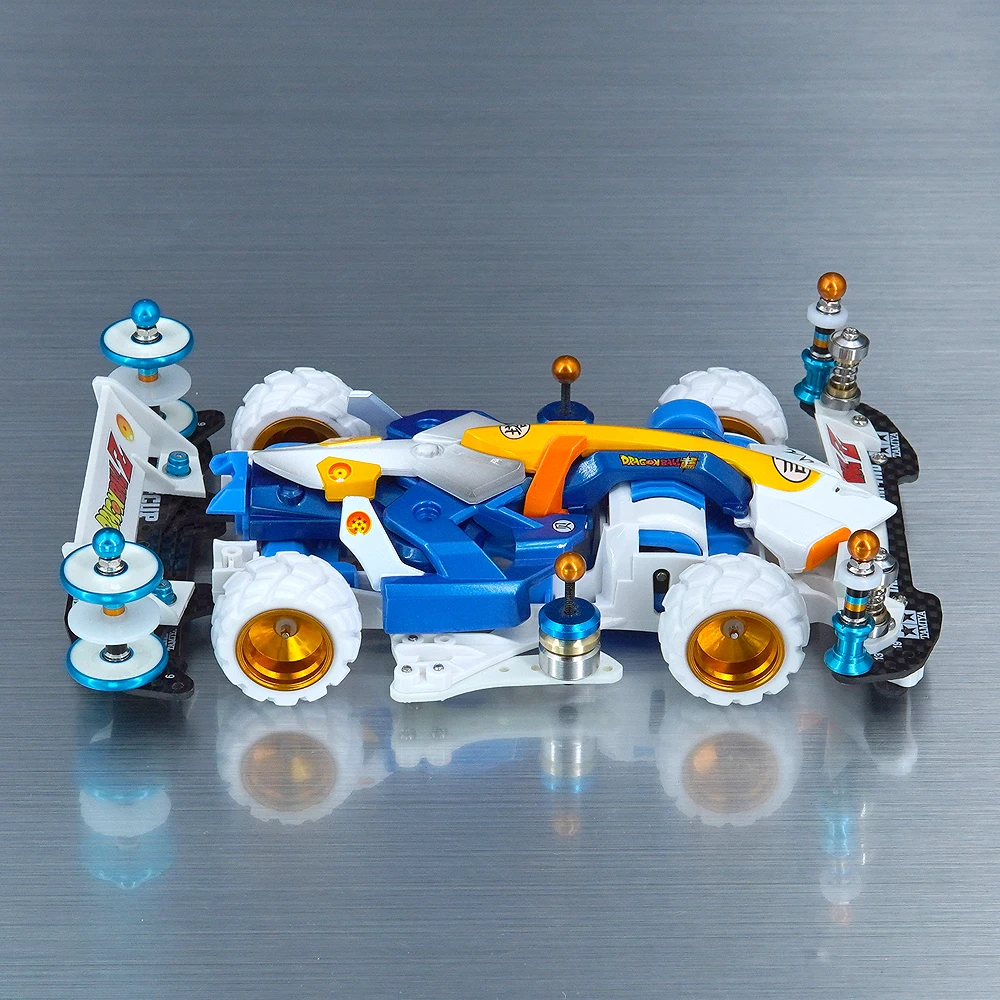 Coche de carreras MINI 4WD edición Vegeta con carcasa pintada - imagen 4