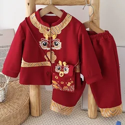 Conjunto manga larga bebé con motivos infantiles en rojo