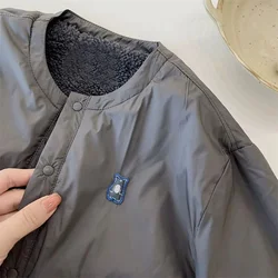 Parka infantil de invierno con corte holgado y cálido