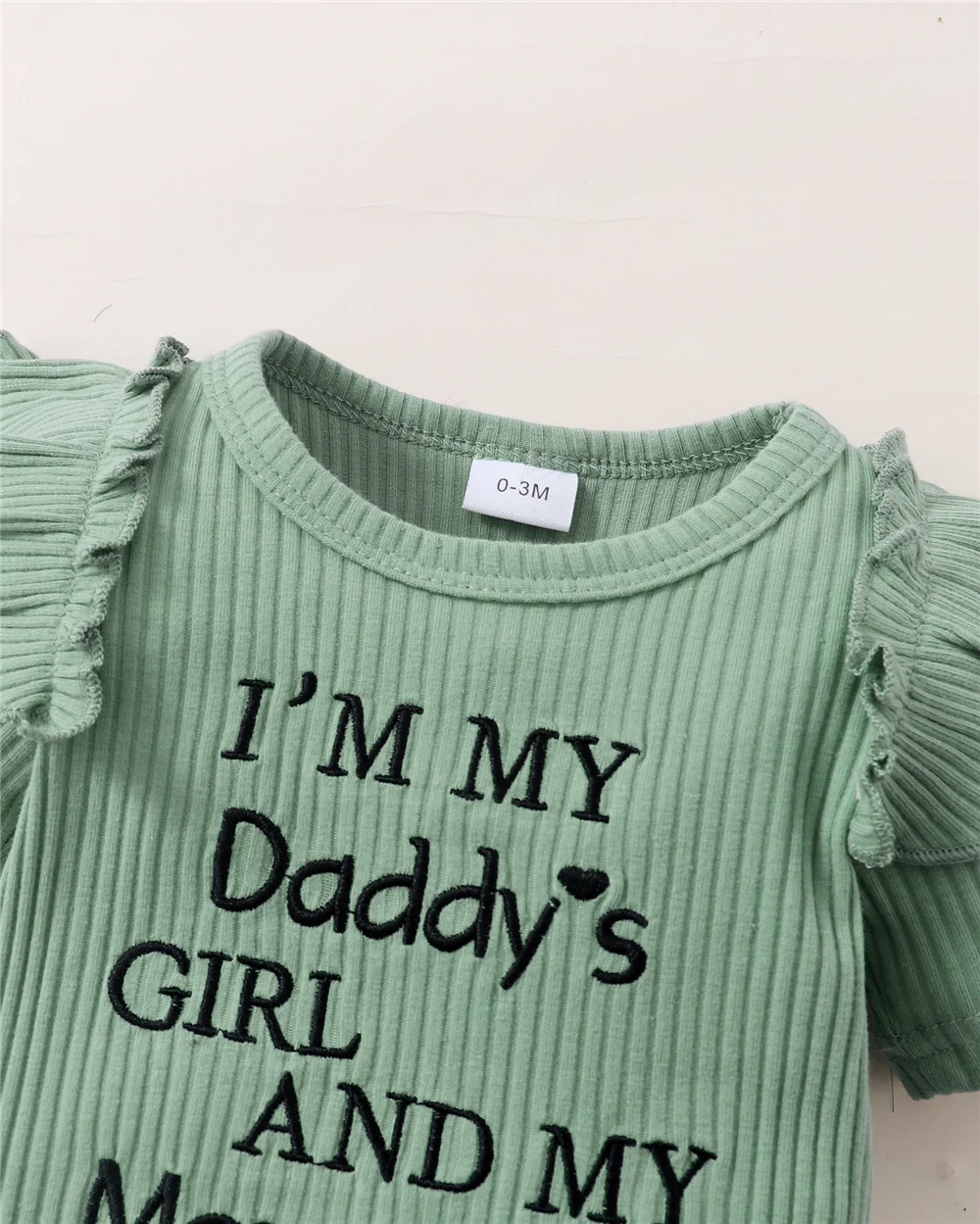 Conjunto de ropa de 3 piezas para niña recién nacida, Pelele de manga corta con letras, pantalón de flores y Diadema con lazo, atuendo encantador de verano - imagen 2