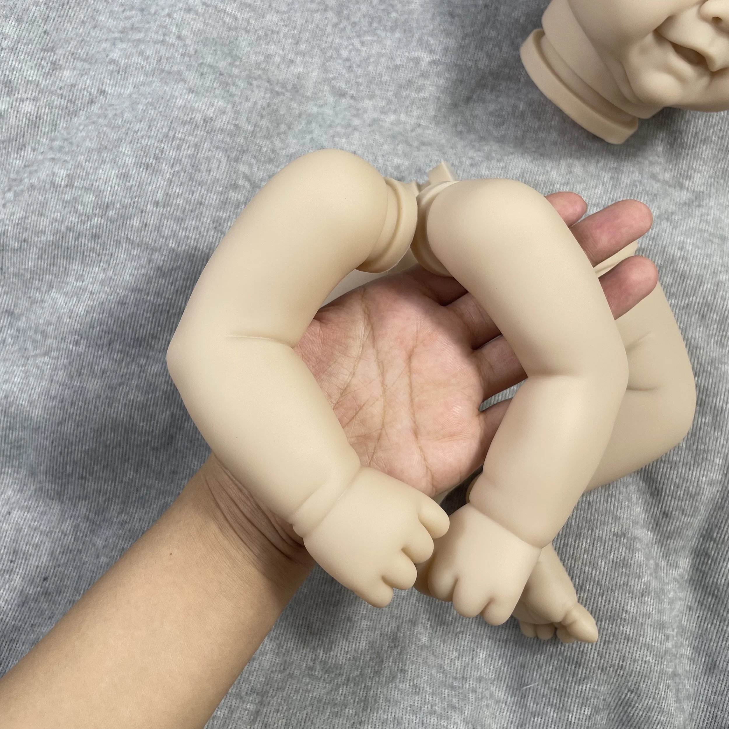 MRB-Kit de muñeca Reborn de vinilo de 19 pulgadas, Vivienne, molde realista sin terminar sin pintar, Kit de muñeca de vinilo en blanco de Color fresco con cuerpo de tela - imagen 5