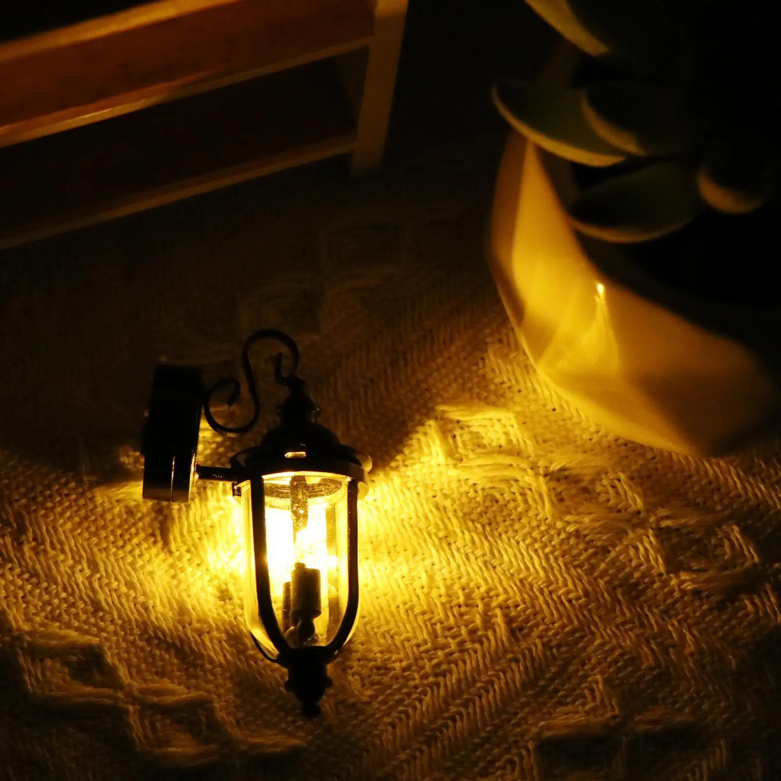 1/12 Scale Miniature LED Wall Lamp Mini Dollhouse Wall Lamp for Kitchen Home
