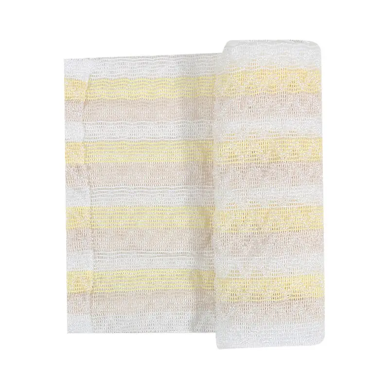 Toalla exfoliante con cepillo de espalda para niños – Suavidad en el baño - imagen 3