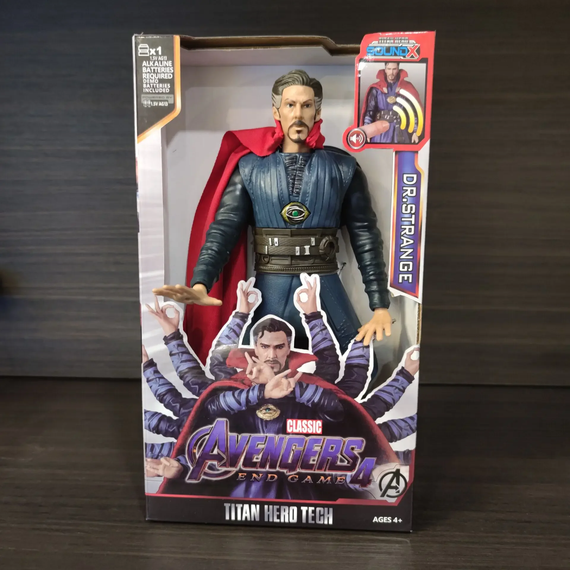 Hasbro figura de acción The Avengers Hero versión con sonido y luz 12 pulgadas 30 Cm Doctor Strange Doll modelo juguete móvil multiarticulación