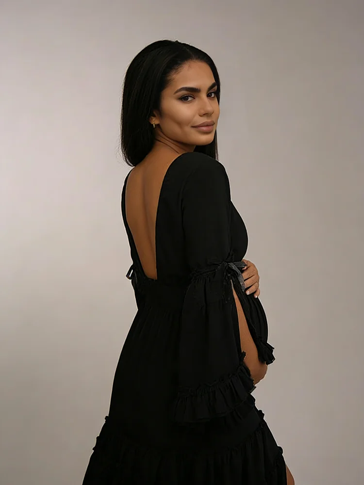 Vestido premamá medieval gótico con cuello en V - imagen 4