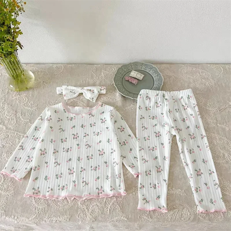 Conjunto pijama floral de algodón para niña con encaje – Otoño - imagen 4