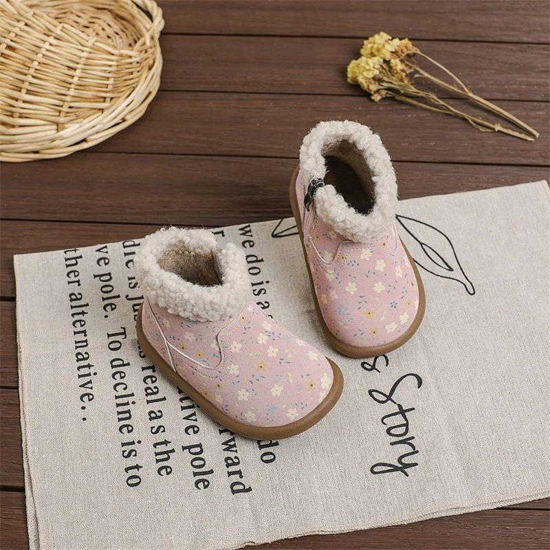 Otoño Invierno, botas de nieve para niñas, zapatos de princesa florales de felpa cálidos para exteriores, botas antideslizantes de suela suave para niños pequeños - imagen 4