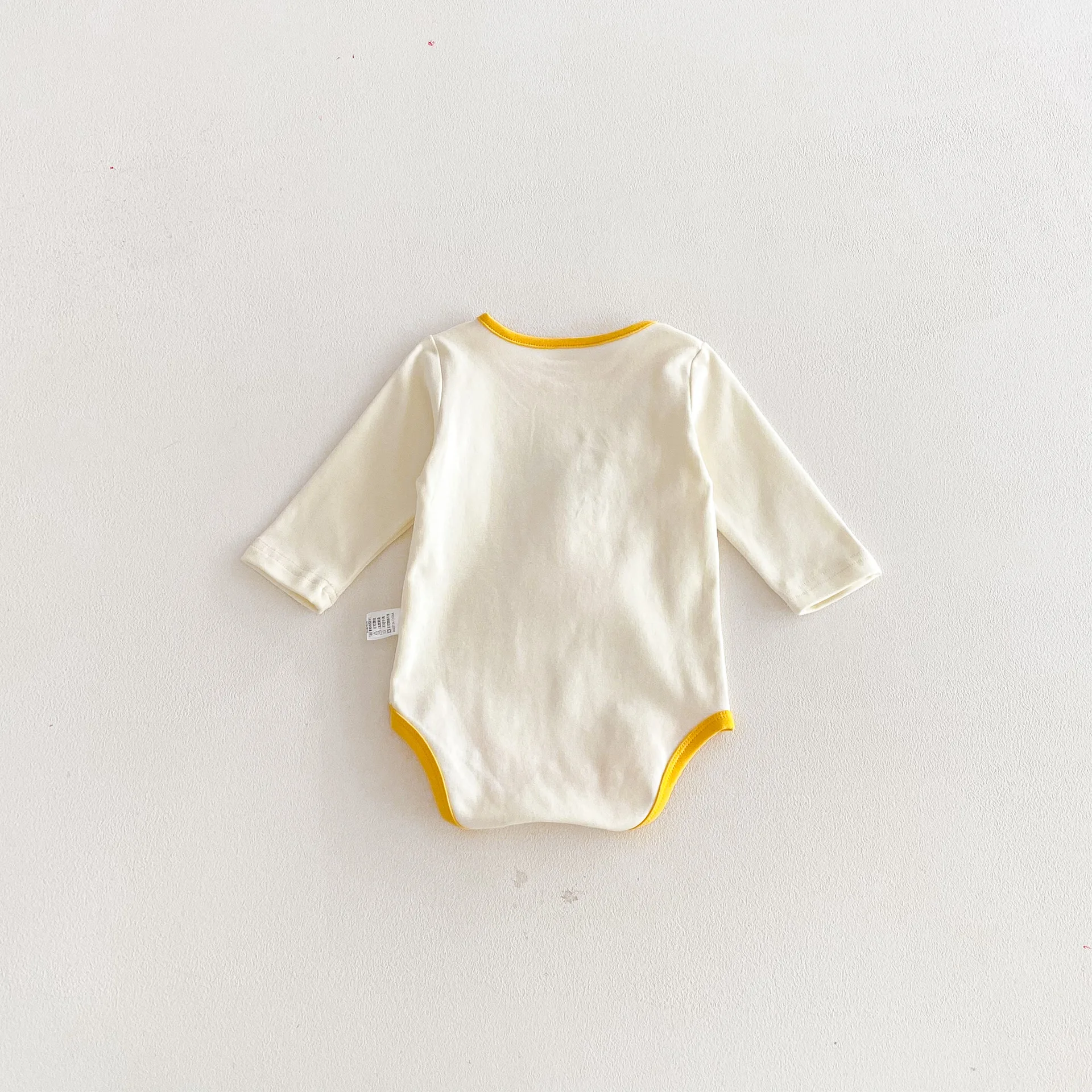 Mono bebé primavera con estampado de pera para niña - imagen 5