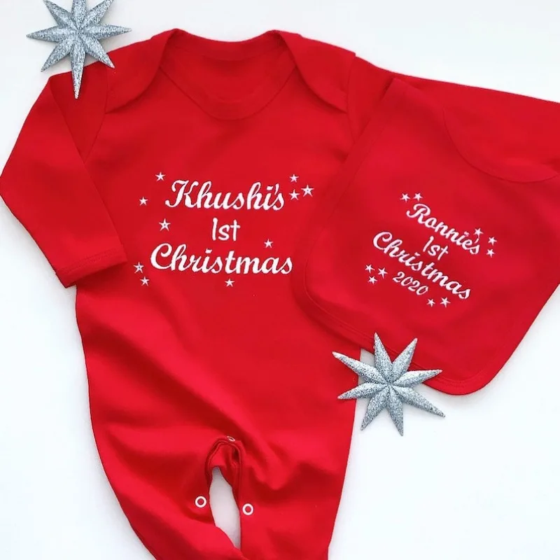 Pijama de Navidad personalizado bordado para bebé, primera Navidad, bordado, nombre personalizado del bebé, mameluco rojo, conjunto de regalo - imagen 2