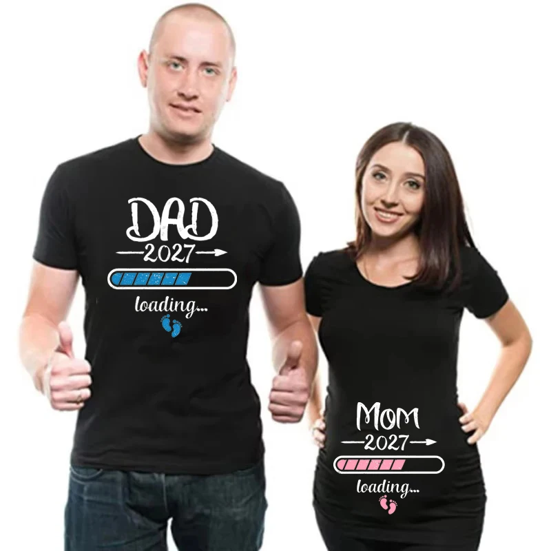 Camisetas pareja embarazo estampadas para anuncio papá, mamá y bebé - imagen 2