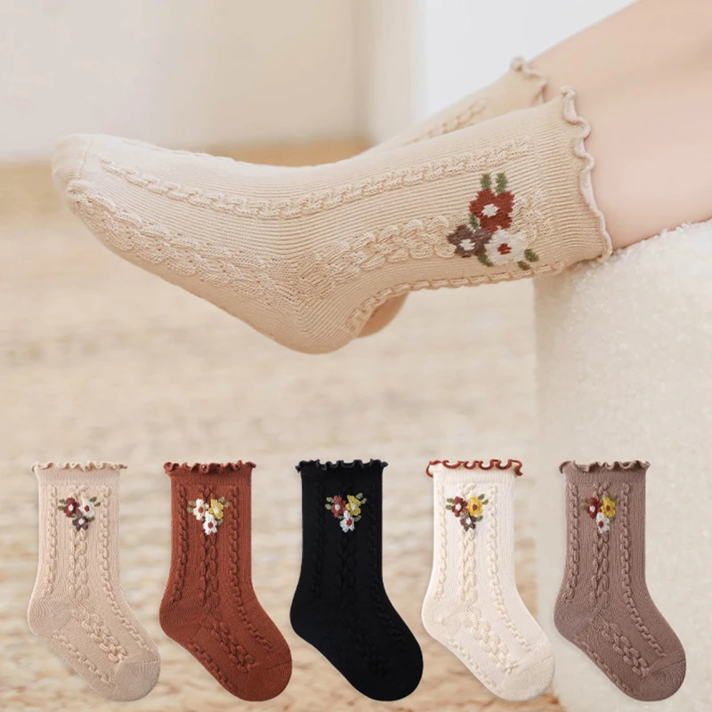 Nuevos calcetines de primavera con orillo fibroso para niños pequeños, calcetines suaves para bebés recién nacidos, giros florales para niñas, calcetines bonitos de otoño para niños de 0 a 8 años
