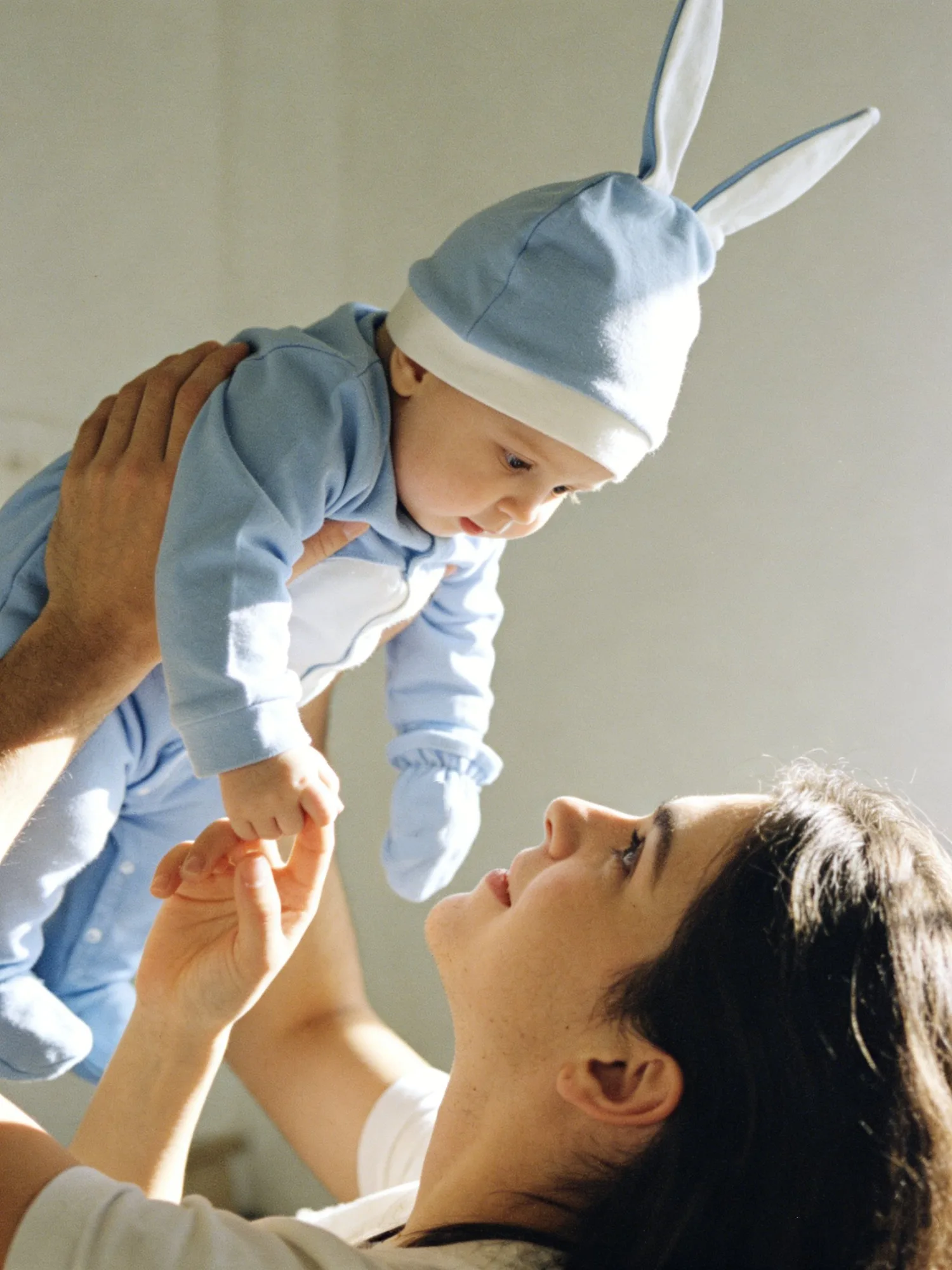 2025 Set de regalo de conejito para bebé - Manoplas con gorro de mono y detalles de conejo - imagen 3