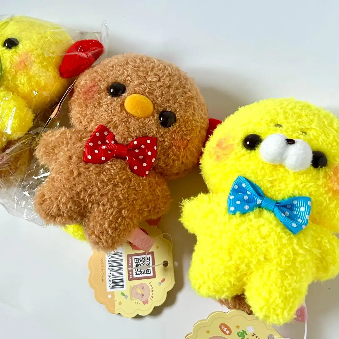 Recomendación de edad y cuidado básico con un paño seco sobre el peluche