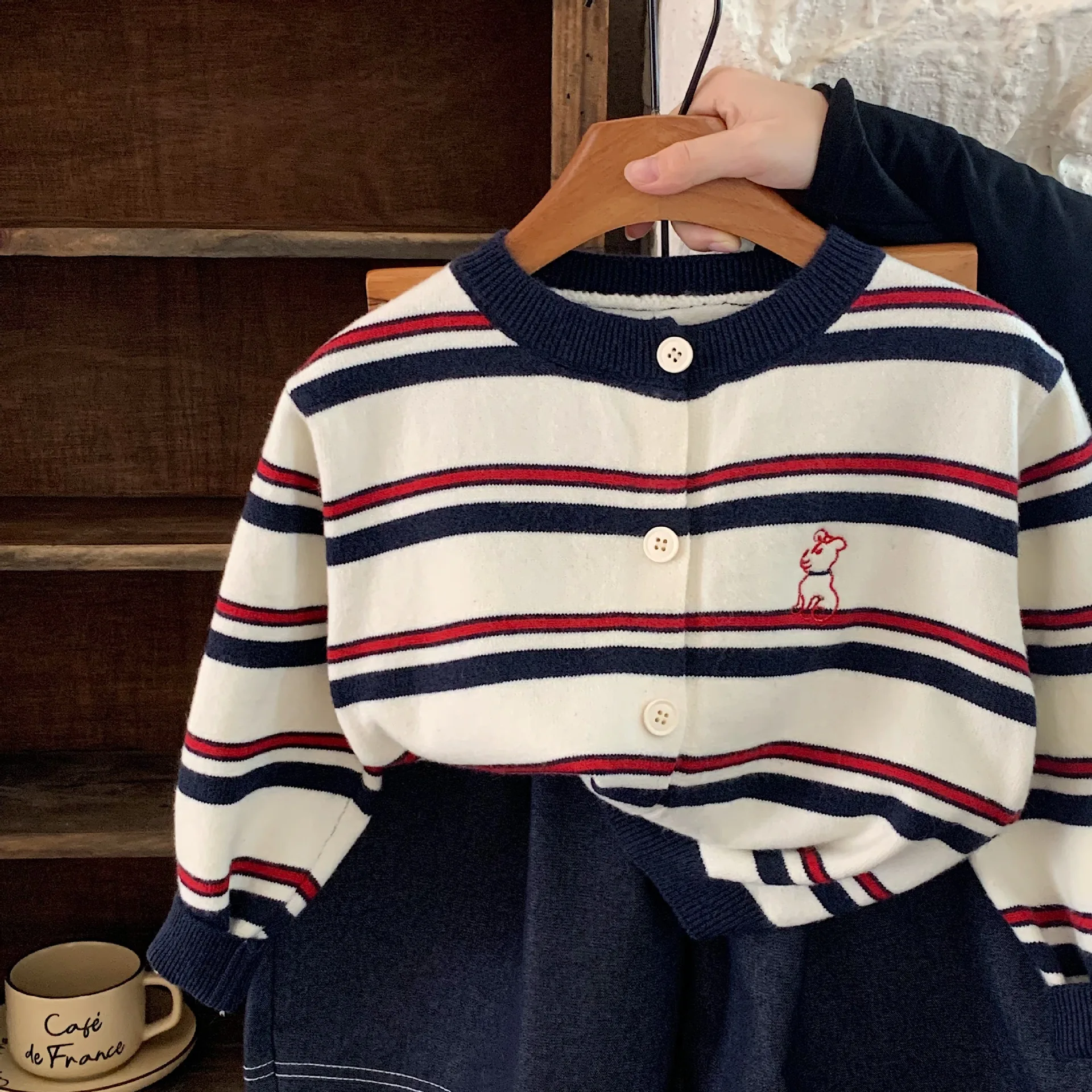 Jersey a rayas infantil, detalle de tejido