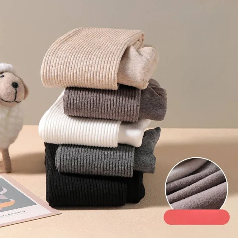Ropa de Año Nuevo para niños, medias forradas de lana para niñas, mallas elásticas gruesas, pantimedias cálidas a rayas verticales para niñas 2026 - imagen 2