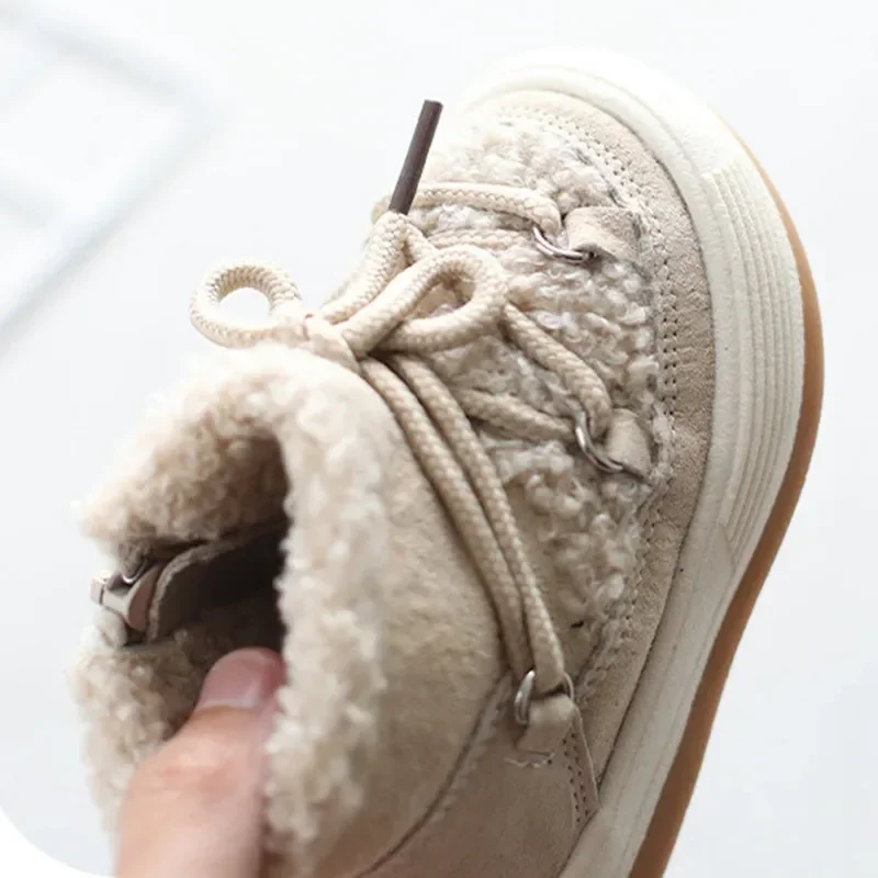 Botas de invierno para bebé de felpa con suela de goma antideslizante - imagen 5