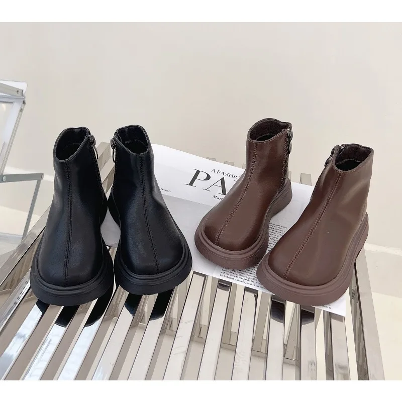 Botas de estilo británico para niños, botas de nieve de terciopelo, moda de otoño, antideslizantes, cómodas, para invierno, 2025