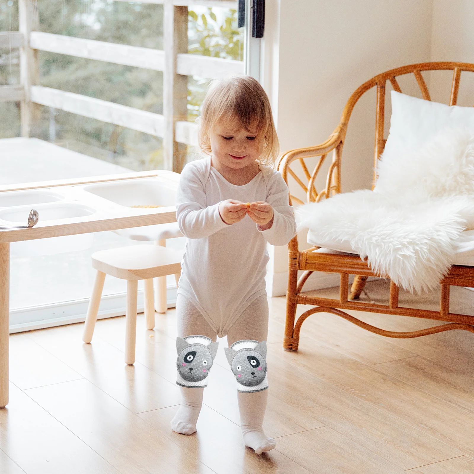 Protectores de rodilla para bebé, almohadillas antideslizantes de dibujos animados, esponja más gruesa, Protector infantil para gatear, suministros para niños pequeños, 2 uds. - imagen 3