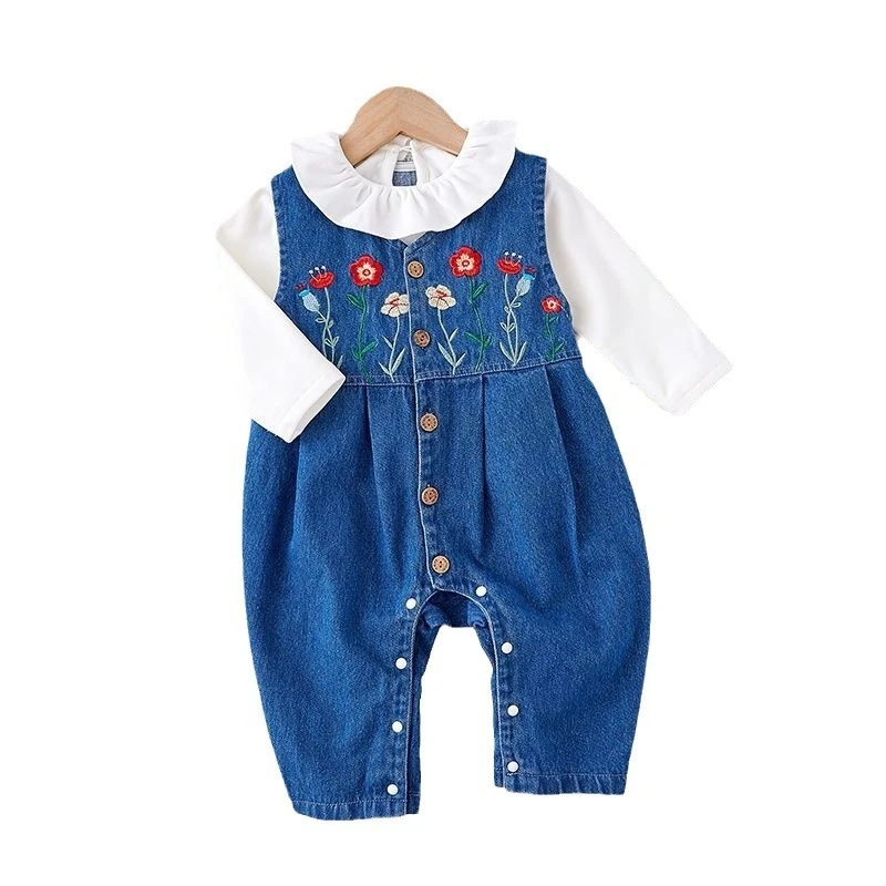 Conjunto vaquero de otoño para niña con top y peto bordado - imagen 2