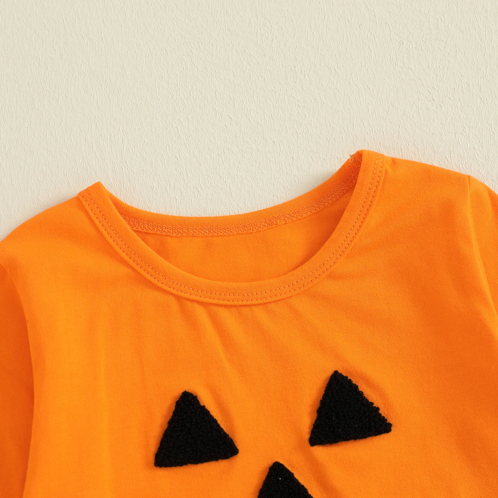 SUNSIOM Mamelucos para bebé de 0 a 18 meses, traje de Halloween, mono Grimace de manga larga con cuello redondo y calcetines para niñas y niños - imagen 3