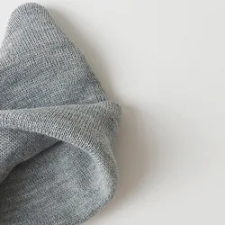 Gorro de lana para bebé con cuernos de vaca para invierno
