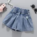 Pleated shorts